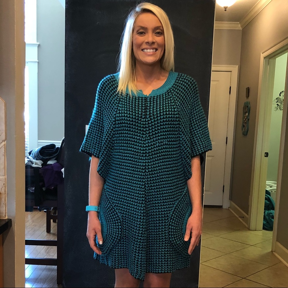 Short Sleeve Sweater Dress